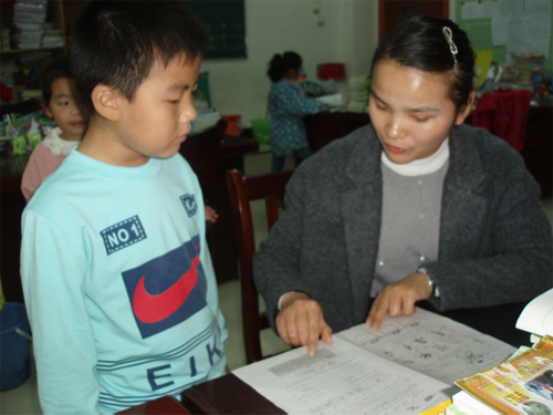 現(xiàn)外象湖校區(qū)開展一年級學(xué)生漢語拼音過關(guān)檢測活動